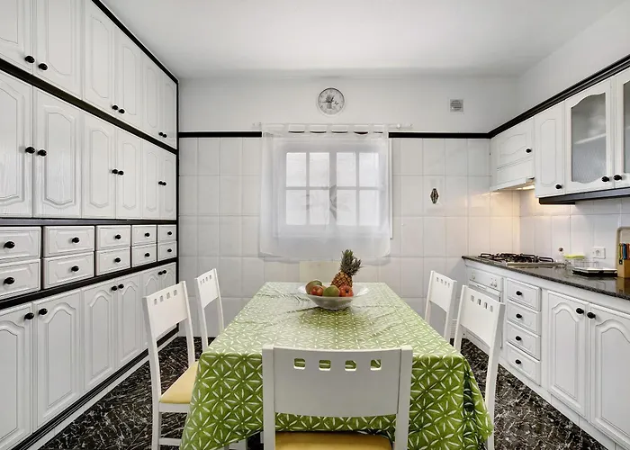 Apartament Morales *