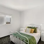 Morales Apartment